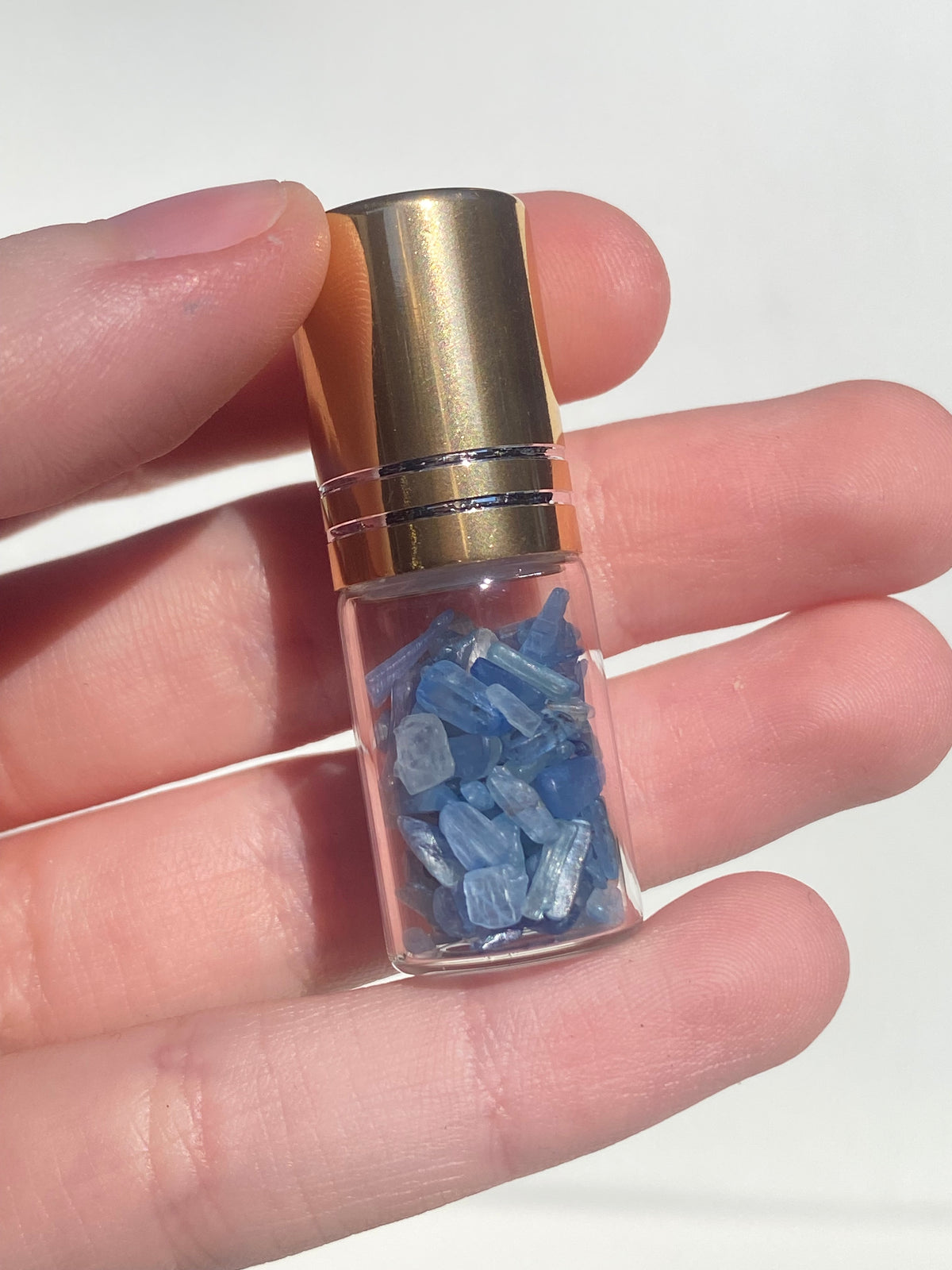 Roller Perfume Bottle Crystal Chips